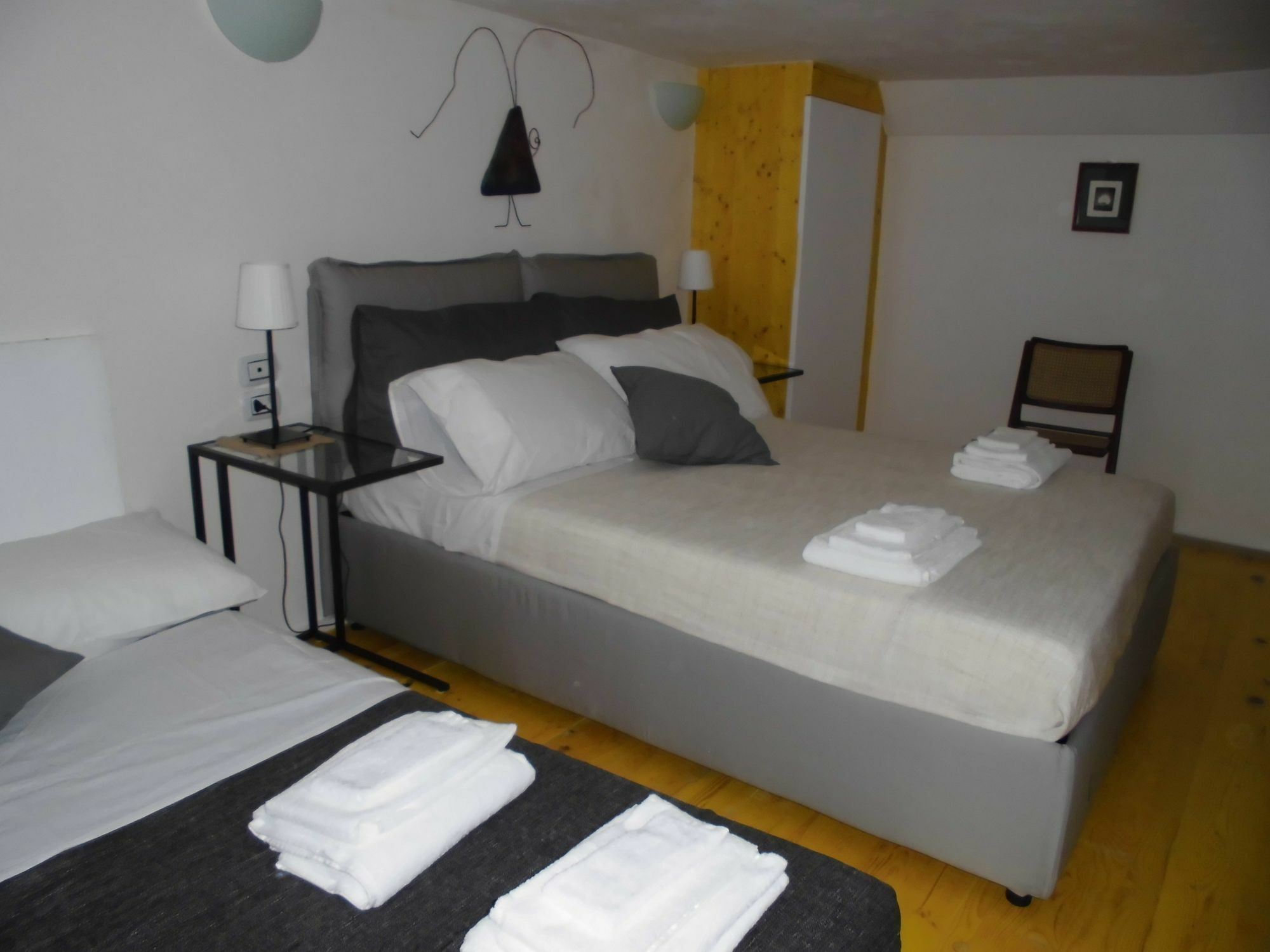 Graziella 27 Apartment Naples Luaran gambar