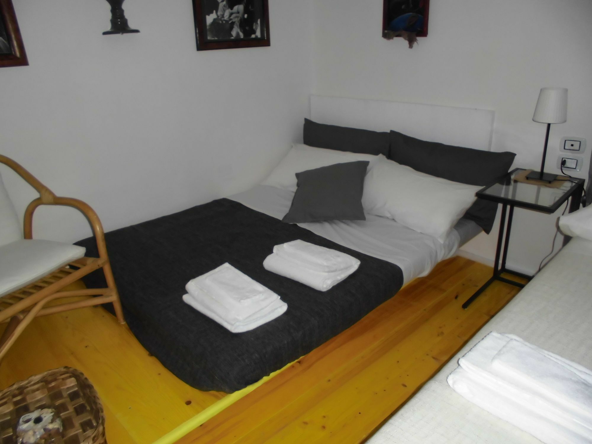 Graziella 27 Apartment Naples Luaran gambar