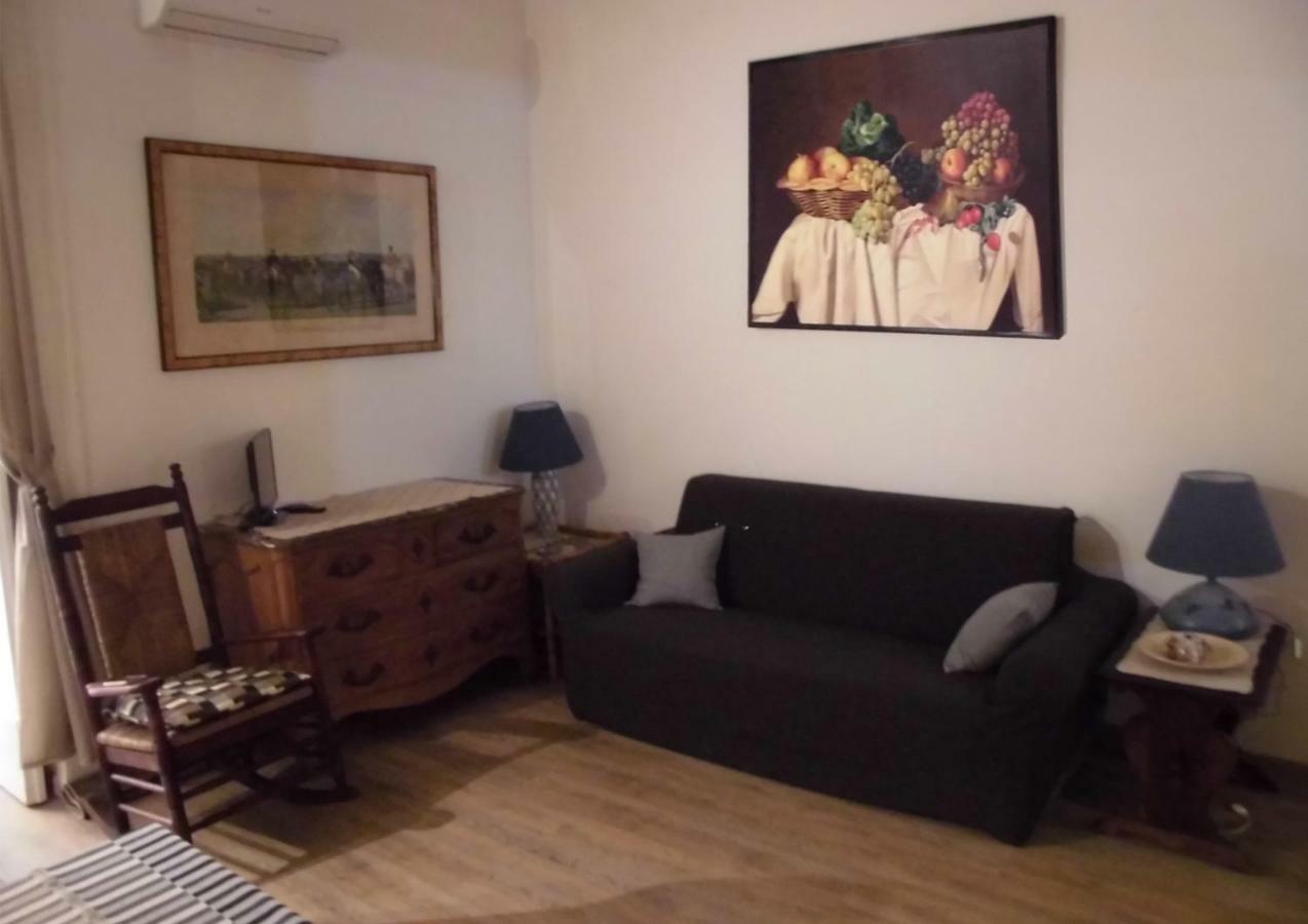 Graziella 27 Apartment Naples Luaran gambar